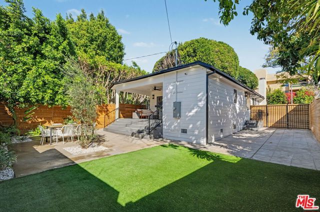 9028 Keith Avenue, West Hollywood, CA 90069