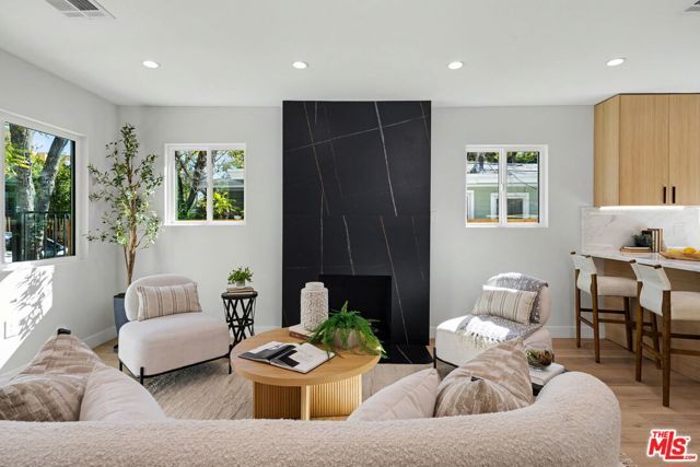 9028 Keith Avenue, West Hollywood, CA 90069