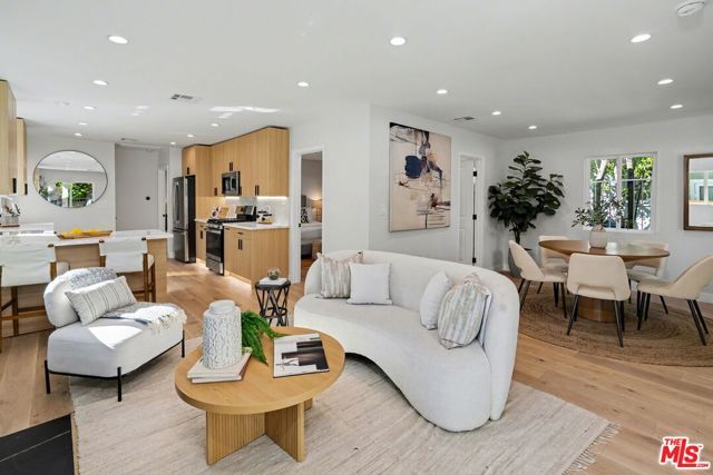 9028 Keith Avenue, West Hollywood, CA 90069