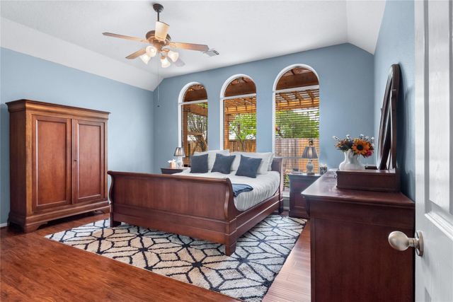 2914 Sandleigh Drive, Spring, TX 77388