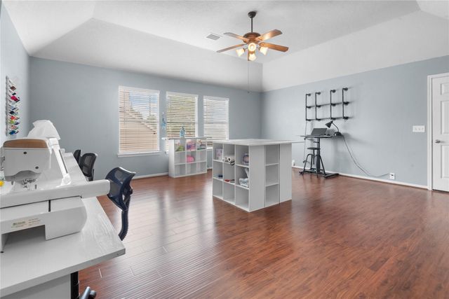 2914 Sandleigh Drive, Spring, TX 77388