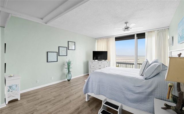 4600 Ocean Dr 1002, Corpus Christi, TX 78412