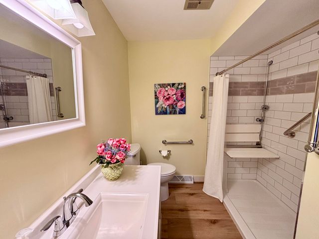 5640 Leisure South Drive SE 34, Grand Rapids, MI 49548