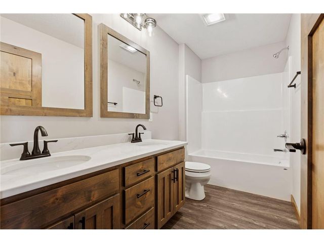 1636 72nd Avenue, Hammond, WI 54015