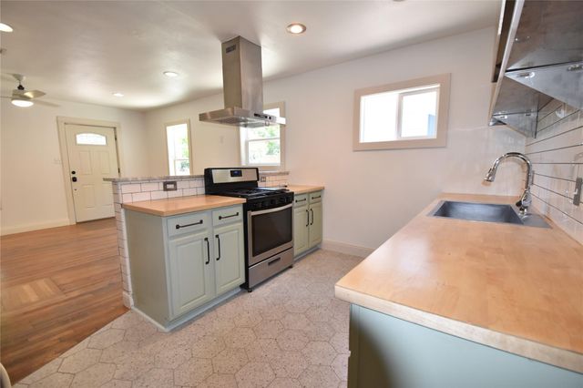 2012 S Payne Ave A, Austin, TX 78757