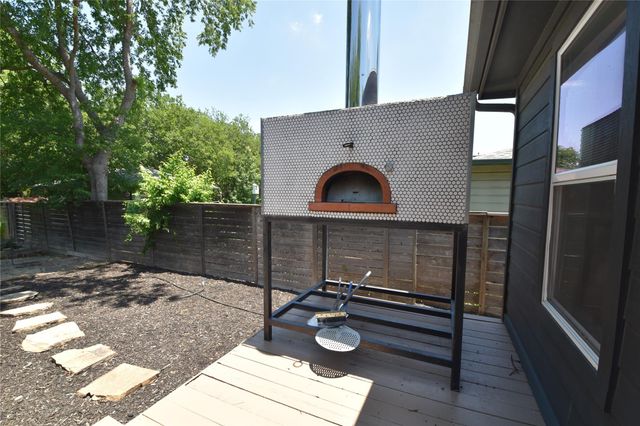 2012 S Payne Ave A, Austin, TX 78757
