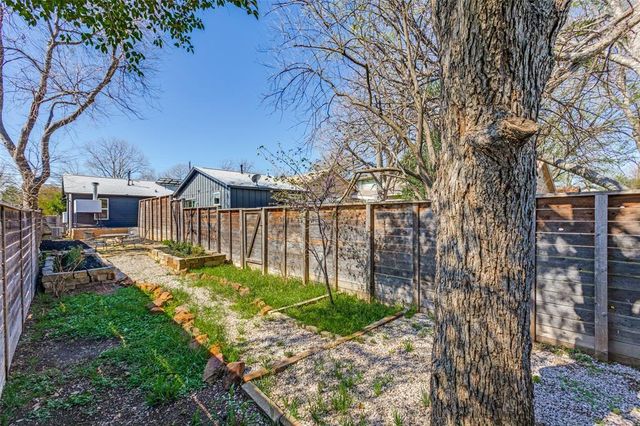 2012 S Payne Ave A, Austin, TX 78757