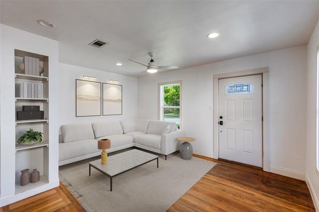 2012 S Payne Ave A, Austin, TX 78757