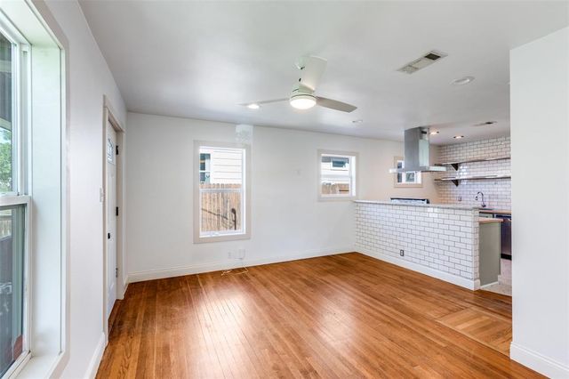 2012 S Payne Ave A, Austin, TX 78757