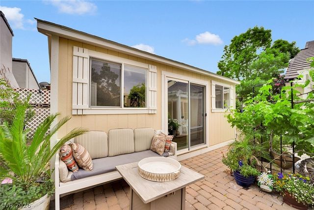 2324 Florissant Drive, Las Vegas, NV 89128