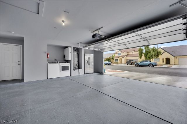 2324 Florissant Drive, Las Vegas, NV 89128