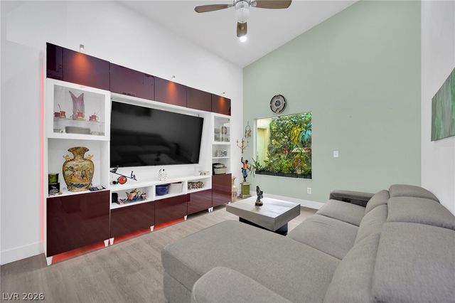 2324 Florissant Drive, Las Vegas, NV 89128