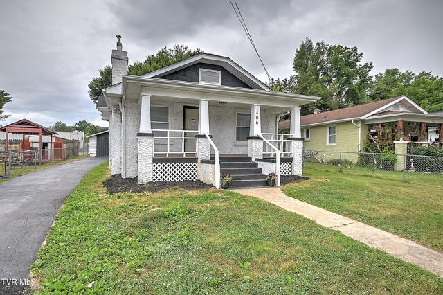 1406 Happy Valley Street, Elizabethton, TN 37643