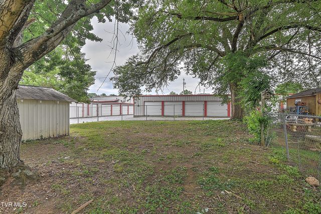 1406 Happy Valley Street, Elizabethton, TN 37643