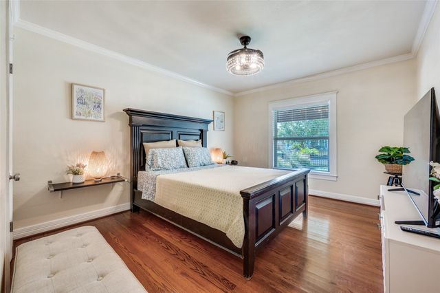 2619 Kingston Street, Dallas, TX 75211