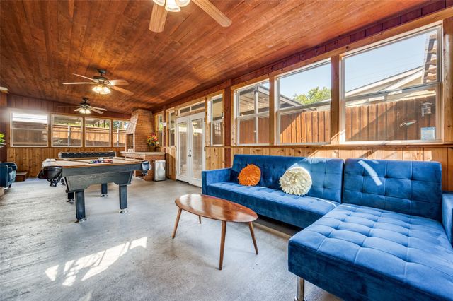 2619 Kingston Street, Dallas, TX 75211