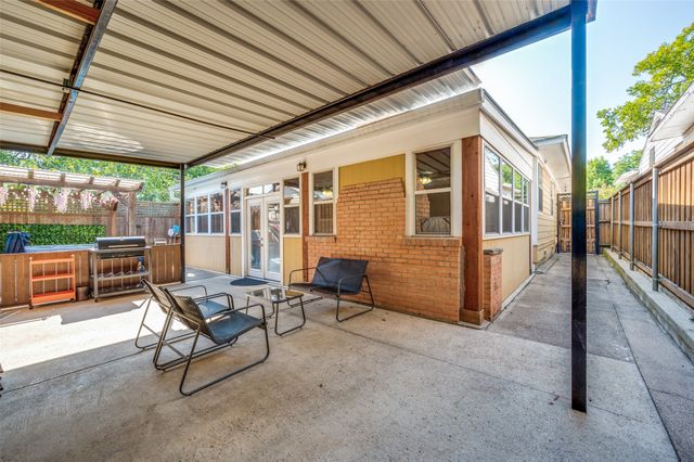 2619 Kingston Street, Dallas, TX 75211