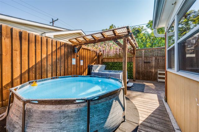 2619 Kingston Street, Dallas, TX 75211