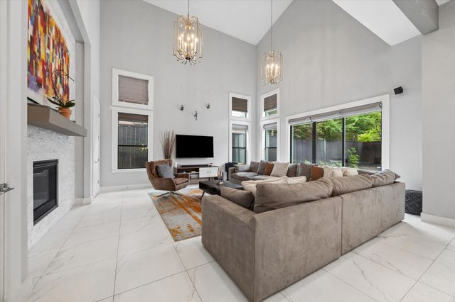 1959 Portsmouth Street, Houston, TX 77098