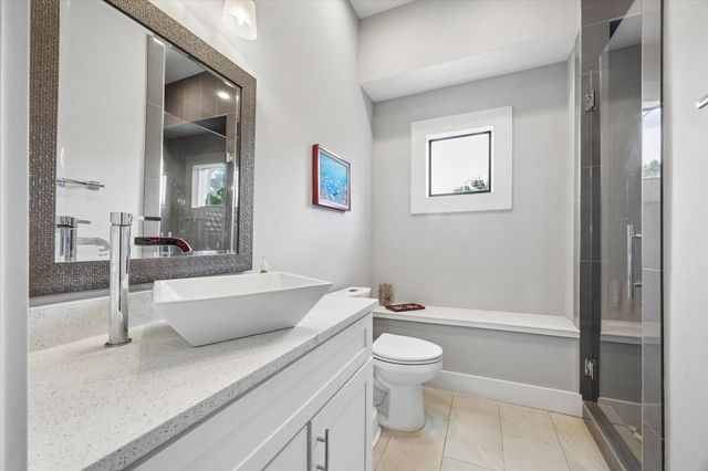 1959 Portsmouth Street, Houston, TX 77098