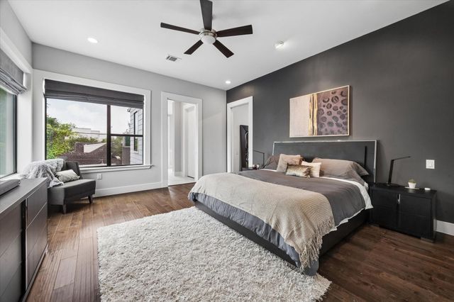 1959 Portsmouth Street, Houston, TX 77098