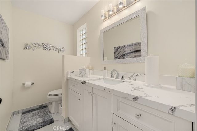 3426 Ayars Canyon Way, Glendale, CA 91208