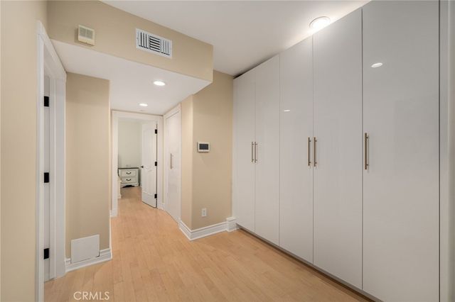 3426 Ayars Canyon Way, Glendale, CA 91208