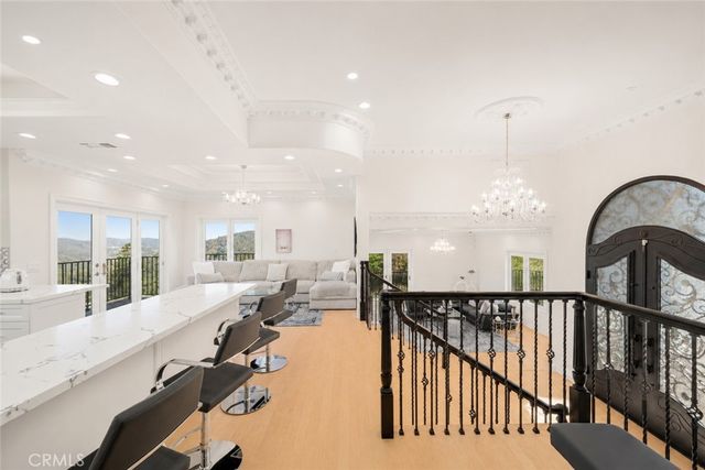 3426 Ayars Canyon Way, Glendale, CA 91208