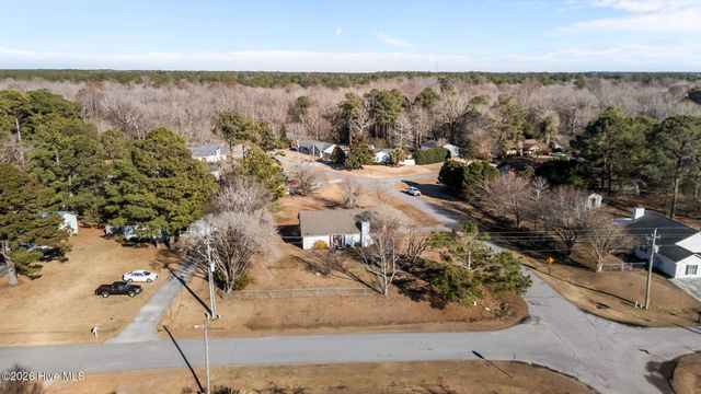 305 Tassel Court, Hubert, NC 28539
