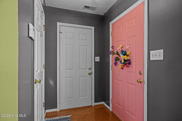 305 Tassel Court, Hubert, NC 28539