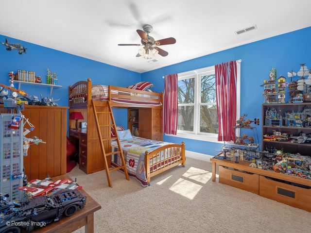 652 S Fairview Avenue, Elmhurst, IL 60126