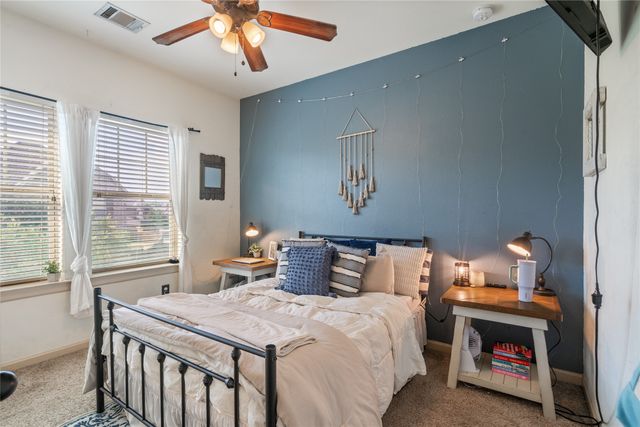 1050 Lone Ivory Trail, Arlington, TX 76005