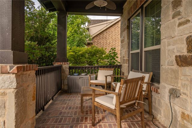 1050 Lone Ivory Trail, Arlington, TX 76005