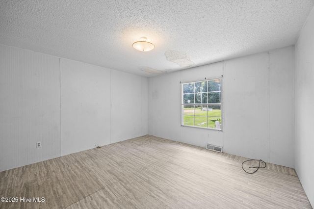 98 Autumn Drive, Plymouth, NC 27962