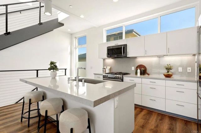4079 1st Avenue 4, San Diego, CA 92103