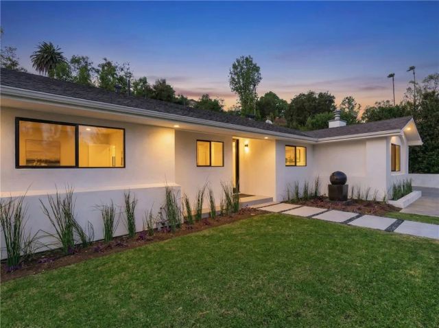 5255 Melvin, Tarzana, CA 91356