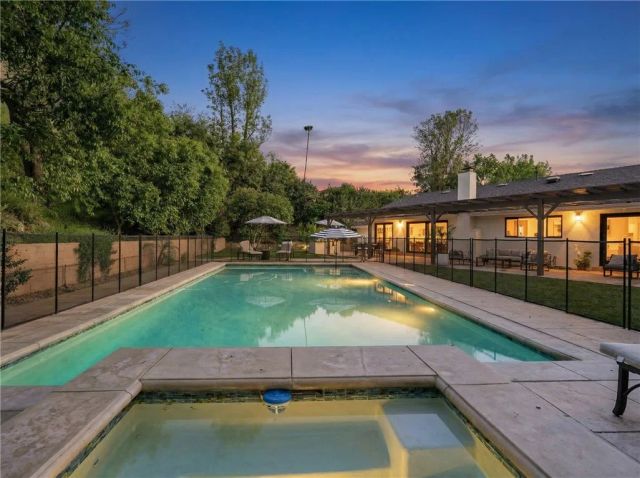 5255 Melvin, Tarzana, CA 91356