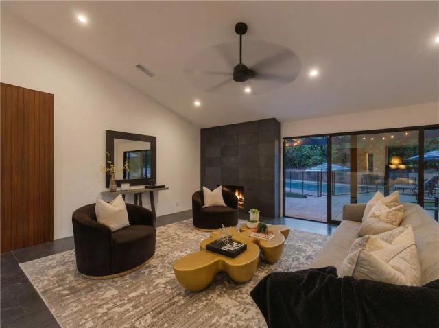 5255 Melvin, Tarzana, CA 91356