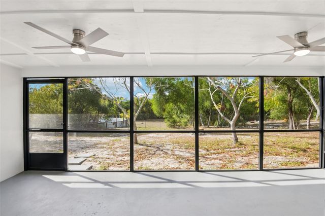 6882 PINEHURST DRIVE, Spring Hill, FL 34606