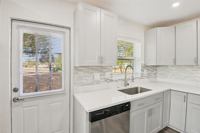 6882 PINEHURST DRIVE, Spring Hill, FL 34606