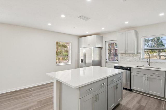 6882 PINEHURST DRIVE, Spring Hill, FL 34606