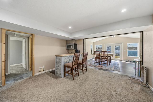 7901 N CAVENDISH CT, Columbia, MO 65202