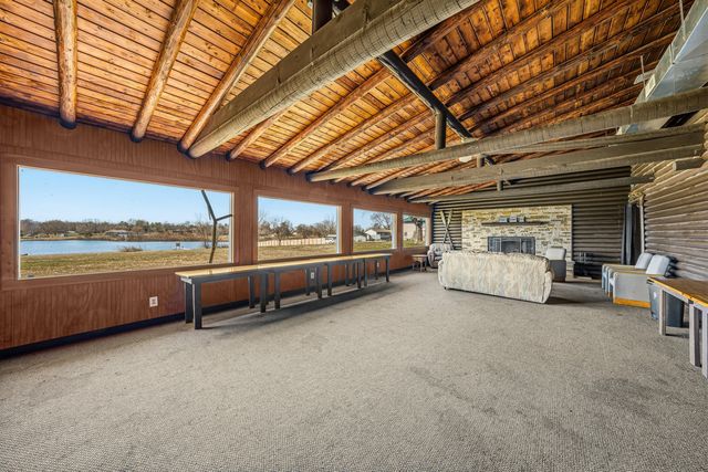 7901 N CAVENDISH CT, Columbia, MO 65202