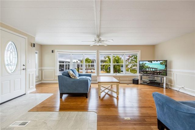 91 Snead DR, North Fort Myers, FL 33903