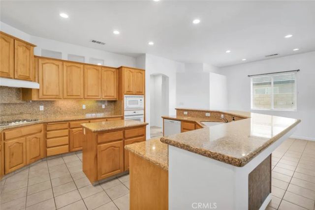 13417 Hinault Drive, Bakersfield, CA 93314