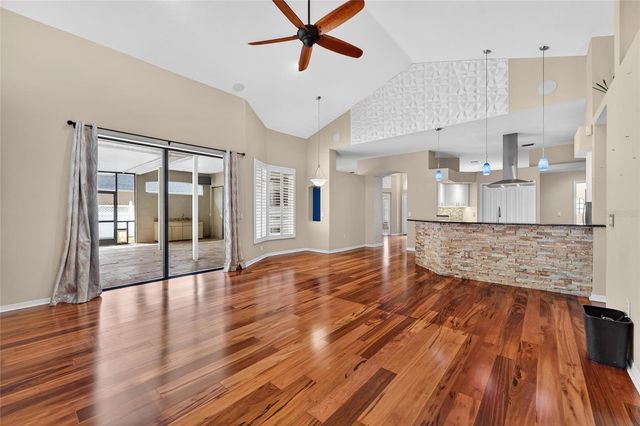 5018 SYLVAN OAKS DRIVE, Valrico, FL 33596