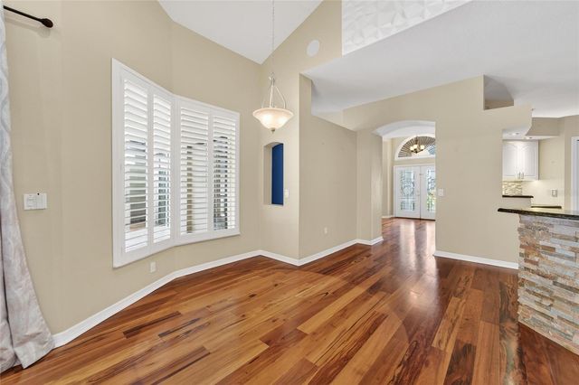 5018 SYLVAN OAKS DRIVE, Valrico, FL 33596