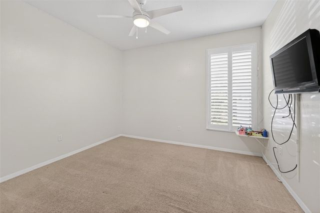 5018 SYLVAN OAKS DRIVE, Valrico, FL 33596