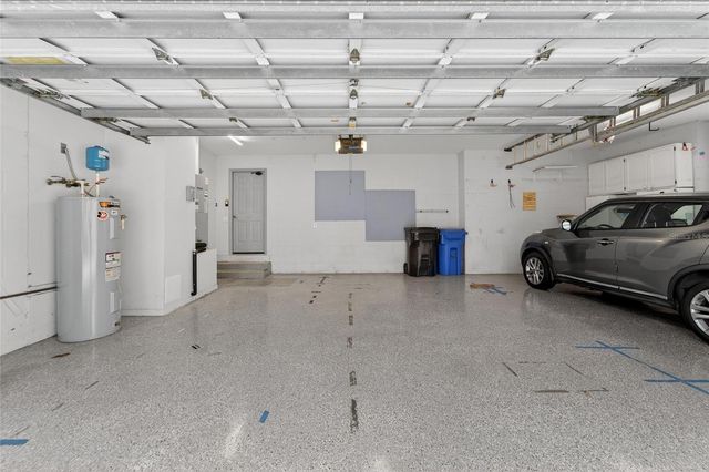 5018 SYLVAN OAKS DRIVE, Valrico, FL 33596