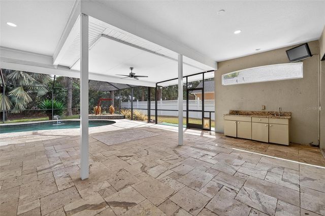 5018 SYLVAN OAKS DRIVE, Valrico, FL 33596